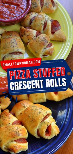 A must-have big game recipe! This Super Bowl party food idea is one of the best. Made with mozzarella and pepperoni, these Pizza Stuffed Crescent Rolls are kid-friendly! Serve this easy game day appetizer with marinara! Pizza Stuffed Crescent Rolls, Pepperoni Crescent Rolls, Stuffed Crescent Rolls, Crescent Roll Recipes Dinner, Kid Friendly Appetizers, Super Bowl Party Food, Crescent Roll Pizza, Pepperoni Rolls, Bowl Party Food