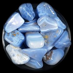 Chalcedony Crystal, Crystal Vibes, Coloring Tips, Chalcedony Stone, Blue Pictures, Crystals Healing, Bleu Pastel, Crystal Energy