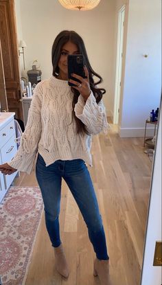 White Tennis Shoes And Jeans Outfit, Late Summer Outfits Early Fall Date Night, Cute Thanksgiving Outfits For Women Casual, Casual Outfits Office Jeans, 30 Degree Weather Outfit Work, Size 1x Outfits, Fall Date Day Outfit, Outfits Ideas For Thanksgiving, Tan Booties Outfit Spring