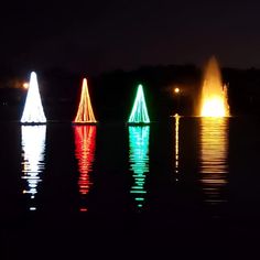 Vanguard Floating LED Christmas Tree on Water Display Floating Christmas Tree, Solar Pond, Decorative Fountains, Pond Aerator, Pond Fountains, Led Christmas Tree, Festive Decoration, Body Of Water, Small Ponds