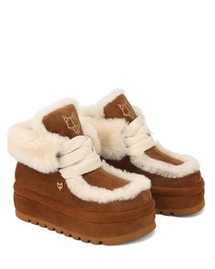 Bambi Tan Suede/Shearling Naked Wolfe Shoes, Fashion Collection Inspiration, Naked Wolfe, Icon Shoes, Pretty Shoes Sneakers, Shoe Wishlist, Giuseppe Zanotti Shoes, Shoe Inspo