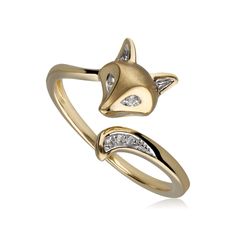 A beautiful and sleek 9ct yellow gold fox ring with beautiful brushed detailing. The ring comes complete with stunning white sapphire gemstones. Gemstone Information Sapphire gemstones are famed for their beauty and are believed to have healing properties. It is the birthstone for those born in September and is used to mark 5th and 45th wedding anniversaries. Discover the elegance of jewellery flora and fauna with Gemondo's Gardenia Collection. Sleek and sly fox jewellery with bright gemstone eyes and playful lucky charm motifs await in this stunning gemstone garden. Adorn wild gold bangles, animal pendants, wrap rings, charm earrings and more nature-inspired jewellery for lovers of the great outdoors. Fox Ring, Born In September, Gold Fox, Fox Jewelry, Gold G, Nature Inspired Jewelry, Wrap Rings, Jewellery Designs, Sapphire Gemstone