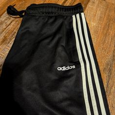 Adidas Sweatpants With Zippers On Calves - Black. Nwot Swishy Pants, Adidas Set, Adidas Retro, Track Pants Women, Adidas Joggers, Adidas Track Pants, Adidas Sweatpants, Black Joggers, Stella Mccartney Adidas