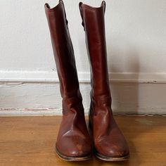 Melissa Frye Boot In Chestnut. Excellent Condition. Size 9 Chestnut Color, Frye Boots, Frye Shoes, Chestnut, Women Shoes, Boots, Women Shopping, Color