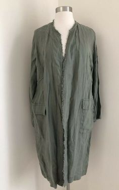 New Zara Oversized Linen Jacket Cardigan Coat Color: Khaki Olive Green Size: Small DETAILS: Round neck long-sleeved jacket. Front patch pockets with flaps. Back vent. Frayed finish. RETURNS: Buyer MUST notify if a return is desired within 3 days of receiving purchase. The item must be shipped within 30 day period. Item must be in same condition as received (all tags attached, must be in new, unworn condition). Upon receipt of the item and confirmation of its condition, we will issue a purchase p Fall Utility Jacket With Patch Pockets And Long Sleeves, Olive Long Sleeve Outerwear For Work, Olive Button-up Outerwear With Pockets, Cotton Outerwear With Pockets And Open Front, Cotton Open Front Outerwear With Pockets, Zara Long Sleeve Cardigan With Pockets, Utility Button-up Outerwear For Layering, Spring Long Sleeve Cardigan With Patch Pockets, Zara Winter Cardigan With Pockets