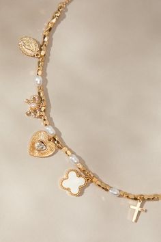 Cheap Elegant Gold Charm Necklaces, Charming Gold Heart Pendant Necklace, Gold Heart Pendant Necklace With Charming Style, Gold Dainty Heart Necklace With Pearl Charm, Charm Necklace Inspo Gold, Necklaces Heart, Charming Gold Charm Necklace, Dainty Gold Plated Charm Necklace With Pearl, Dainty Gold Plated Charm Necklaces With Pearl Charm