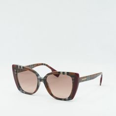 Retail $ 4 4 0 Brand New // Authentic Model: Be4393 405413 Sunglasses Frame Color: Check Brown / Bordeaux Lens Color: Pink Gradient Dark Brown Material: Acetate Size: 54 - 17 - 140 For: Women Style: Cat Eye Polarized: No Made In: Italy 100% Uv Protection Rx-Able: Yes Original Burberry Retail Packaging Included: Case, Cloth (See Pics) Shipping From Nyc Every Business Day Follow Our Store Showroom For More Amazing Deals Pink Burberry Sunglasses, Round Lens Sunglasses, Transparent Sunglasses, Burberry Classic, Authentic Models, Green Sunglasses, Burberry Glasses, Grey Sunglasses, White Sunglasses