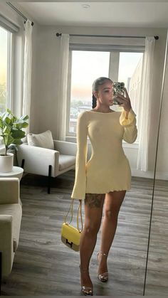 Yellow Heels Outfit Classy, Flirty Skirt Outfit, Olive Dress Outfit Classy, Vacation Wedding Guest Dress, Yellow Classy Outfits, Cute Brunch Fits, Chill Dress Outfit, Helicopter Ride Outfit Black Women, Girly Outfits Aesthetic Summer