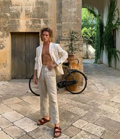 Augusta Alexander, Jay Alvarrez, Sandals For Men, Mens Outfit Inspiration, Mens Fashion Streetwear, Ex Machina, Money Aesthetic, Summer Outfits Men, Streetwear Men Outfits