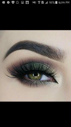 Black And Silver Eye Makeup, Egyptian Eye Makeup, Eye Makeup Guide, Club Makeup, Silver Eye Makeup, Green Smokey Eye, Everyday Makeup Tutorials, Eyeshadow For Brown Eyes