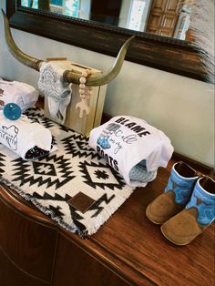 Western baby shower decor. Western nursery. Aztec. Boho western. Baby cowboy boots Cowboy Baby Shower Theme Decor, Country Baby Shower Ideas For Boys, Southwestern Baby Shower Ideas, Western Baby Boy Shower Ideas, Western Boy Baby Shower Ideas, Western Theme Baby Shower Ideas, Wild West Baby Shower Theme