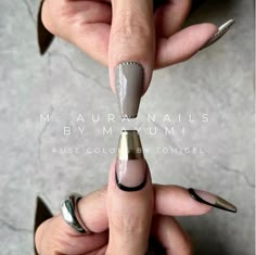 Office Nails, Great Nails, Minimalist Nails, Make Me Up, June 19, Black Nails, Nail Inspo, Hair And Nails, Nail Art Designs