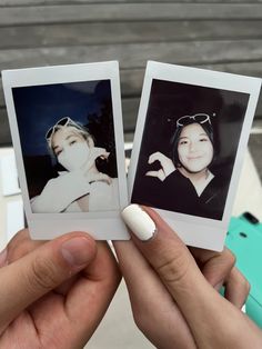 Poloroid hand heart Polaroid Heart, Polaroid Camera Ideas, Polaroid Camera Pictures, You Are My Moon, Bff Poses, Polaroid Photography, Photo Polaroid, Instax Photos, Photobooth Pictures