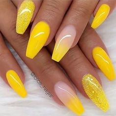 2024’s Top Summer Yellow Nail Designs: Bright & Cute Manicure Ideas Coral Acrylic Nails, Yellow Nail Art, Yellow Nails Design, Nail Business, Unghie Nail Art, Nails Yellow, Yellow Glitter, Matte Nails Design, White Nail Designs