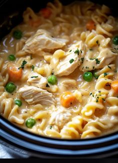 Health meal, low carbs meals, keto meal Best Crock Pot Pasta Recipes, Crock Pasta Recipes, Chicken Pot Pie In Crockpot Slow Cooker, Crock Pot Chicken Recipes 8 Hours, Pot Pie Slow Cooker Recipes, Crockpot Meals Chicken Pot Pie, Lazy Chicken Pot Pie Crockpot, Chicken Pot Pie Recipe Slow Cooker, Chicken Pot Pie In Crock Pot