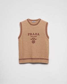 Sleeveless Intarsia knit Menswear fit Ribbed knit crew neck Ribbed knit hem Intarsia logo Prada Vest, Re Edition Prada, Chanel Loafers, Cashmere Hat, Jacquard Design, Prada Logo, Mens Travel Bag, Denim T Shirt, Mens Outfit Inspiration