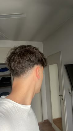 Low Taper Fade Haircut, Mid Fade Haircut, Men Fade Haircut Short