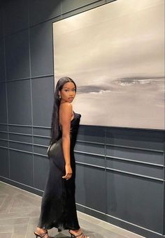 Soft Feminine Outfits, Billionaire Luxury, Date Night Outfit Ideas, Night Outfit Ideas, Feminine Outfits, Black Femininity, Soft Feminine, All Black Outfit, Billionaire Lifestyle