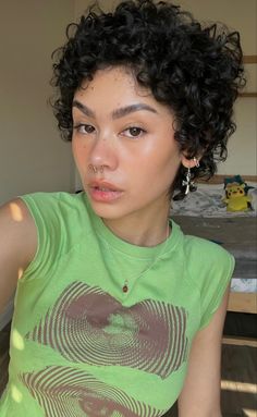 Short Haircut For Women With Curly Hair, Latina With Short Hair, 3c Pixie Curly Hair, 3c Short Hair, Short Curly Fro, Really Short Curly Hair, Short Curly Hair Pixie