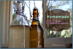 Homemade conditioner is inexpensive and easy to make. You only need two ingredients and an empty bottle, so ditch store-bought and go DIY! Apple Cider Vinegar Conditioner, Homemade Shampoo And Conditioner, Hair Conditioner Recipe, Homemade Hair Conditioner, Homemade Conditioner, Conditioner Recipe, Homemade Moisturizer, Homemade Shampoo, Homemade Hair Products