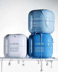 The new and newly upgraded Water Bank Moisturizers are made to fit every skin type, season and skin goal. Gel: Combo & oily skin Cream: Normal to dry skin Intensive: Very dry & sensitive skin Shop today on us.laneige.com, Sephora, Sephora at Kohls and Amazon #laneige #waterbank #laneigewaterbank #dryskin Skincare Laneige, Blue Skincare, Blue Cosmetic, Laneige Water Bank, Clean Blackheads, Cream Moisturizer, Skincare Packaging