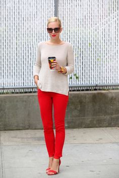 Red + Red + Red + Red Black Shirt Women Outfit, Red Sandals Outfit, Shirt Women Outfit, Black Shirt Women, How To Wear Flannels, Brooklyn Blonde, Neutral Sweater, Oatmeal Sweater