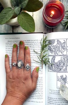 Hedge Witchery, Herb Garden Design, Healing Magic, Natural Magic, Green Magic, Magical Herbs, Herbal Bath, Hedge Witch, Magical Life