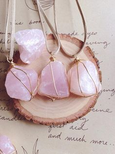 Raw Rose Quartz Necklace, Jewelry By Brand, Raw Stone Necklace, Raw Crystal Necklace, Wire Wrapping Stones, Healing Necklace, Rose Quartz Necklace, Buy Crystals