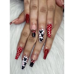 Minnie Mouse Nail Art Red, February Disney Nails, Long Disney Acrylic Nails, Minnie Mouse Inspired Nails, Red Disney Nails, Disney Valentines Nails, Disney Nails Art