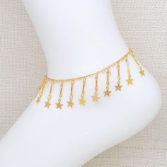 Material brass. Style star ⭐️ ship. Sparkling Gold Star-shaped Jewelry, Star Charm Anklets For Gifts, Polished Star-shaped Yellow Gold Jewelry, Golden Star Anklet, Antique Gold Star-shaped Jewelry, Star Anklet, Gold Filled Earrings, Anklet Jewelry, Body Jewellery