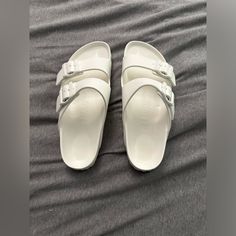 Women’s Birkenstock Arizona Sandals Size 38 In White. Only Worn One Time. Not Flaws Or Defects. Look Almost Brand New. Birkenstock White, Birkenstock Sandals Arizona, White Only, Birkenstock Arizona, Birkenstock Shoes, Shoes Women, One Time, Women's Shoes Sandals, Birkenstock