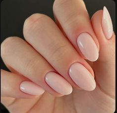 Engagement Nails, Unghie Sfumate, Kutek Disney, Milky Nails, Subtle Nails, Simple Gel Nails, Soft Nails, Neutral Nails, Girls Nails