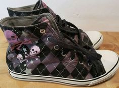 Scenemo Clothes, Scene Shoes, Dr Shoes, Scene Outfits, Scene Fashion, Scene Kids, Scene Emo, Emo Outfits, New Rock