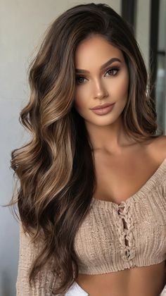 👑💫 Personalize the Stunning Hair Dye Raven brown winter hair | Customized 💖💫 Hair Maintenance Tips, Professional Tips, Easy Morning, Glossy Hair, Winter Hair, Hair Maintenance, Winter Hairstyles, Hair Dye, Hair Goals