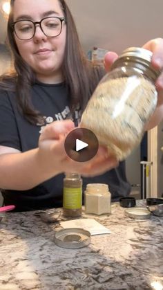 31K views · 941 reactions | Onion Soup Mix 🧅
16 tbsp onion flakes
2 tbsp parsley
2 tsp onion powder
2 tsp garlic powder
1 tsp celery salt
1 tsp paprika
1 tsp salt
1 tsp pepper
three tbsp of mix is equal to one seasoning packet

*you can also add bouillon if you’d like*

Labels: https://livingplanetfriendly.com/shop/

Cookbook: https://found.us/creators/livingplanetfriendly?code=livingplanetfriendly

#Eco #Ecofriendly #Homemade #HomemadeKitchen #HomemadeKitchenRestock #KitchenRestock #LowWaste #EasyRecipes #Recipes #PantryRestock #PantryMix #OnionSoupMix #OnionSoup | Living Planet Friendly | Living Planet Friendly · Original audio Onion Flakes, Dry Soup Mix, Celery Salt, Condiment Recipes, Baking Substitutes, Soup Mixes, Onion Soup Mix, Onion Soup, Quick Bread