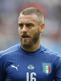 Older Men Haircuts, Soccer Hair, Mens Hairstyles With Beard, Gents Hair Style, Uefa Euro 2016