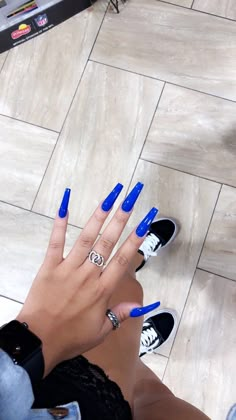 Long Acrylic Nails Blue, Sally Hansen Miracle Gel, Blue Acrylic Nails, Drip Nails, Long Acrylic Nails Coffin, Exotic Nails, Blue Nail, Bling Acrylic Nails, Summer Acrylic Nails