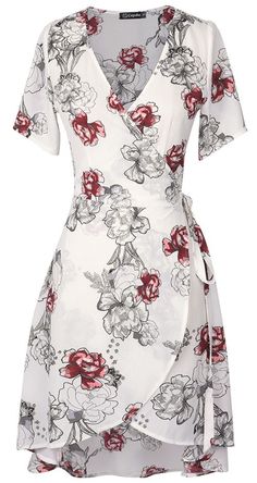 Enjoy dancing in these highs&lows! This front cross sash dress features plunging v-neck&floral printing! It has been snowing all night, but the fire never dies in our heart. Fashion For Work, Afrikaanse Mode, Beauty Dress, Mode Inspiration, I Dress, Modest Fashion, Pretty Dresses, Cute Dresses, Work Outfit