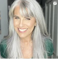 Screenshot 2022-11-14 at 9.55.43 AM Long Silver Hair, Beautiful Gray Hair, Silver Foxes, Shoulder Length Hair Cuts, Shoulder Length Hair