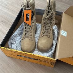 Brand New/ Never Worn Boots. Unisex And Military Authorized. Army Shoes, Military Shop, Military Shoes, Christ Artwork, Worn Boots, Army Look, Fake Ft Call, Army Usa, Army Images