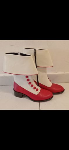 Handmade  Leather  Mrs Santa Boots.  Boots for Ladies love Christmas. Santa Claus Costume, Santa Boots, Handmade Boot, Mrs Claus, Chukka Boots, Leather Handmade, Womens Boots, Shoe Boots, Bathing Beauties