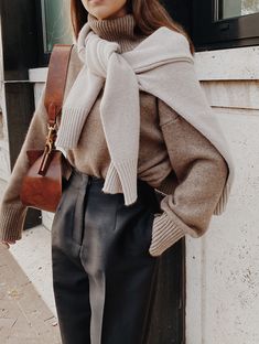 Cashmere Outfits, Estilo Chic, Neutral Fashion, Winter Mode, Inspiration Mode