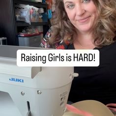 Chelsea Swindle | Let’s make a hairbow in under a minute without sewing a single stitch! 😍😍😍 #hairbowtutorial #hairbow #nosewproject #sewingtutorial... | Instagram Raising Girls