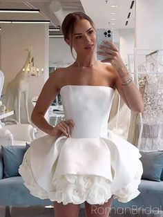 White Queen Costume, Simple Classy Wedding Dress, Satin Homecoming Dresses, Classy Wedding Dress, Satin Homecoming Dress, Gown Inspiration, Bachelorette Outfits, Cute Wedding Dress, Maid Dress