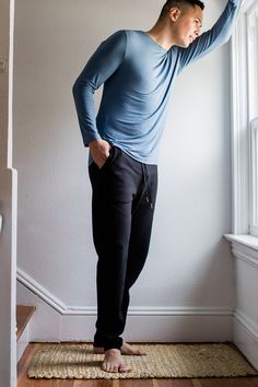 At the end of the day, he deserves comfort. The Zach Jogger is velvety soft, warm, and naturally wicking, making weekend to-dos way more chill. Details include side pockets, drawstring waist, and tapered leg. Our signature-soft bamboo fabric tailored for men! Favorite Pairings: Joey Hoodie, Travis Hoodie, Nathan Short Sleeve Tee