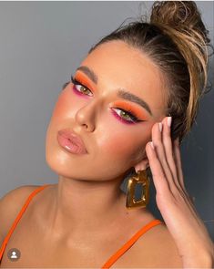 Makeup Soft Glam, Soft Glam Look, Makeup Ojos, Angel Makeup, Orange Eyeshadow, Eyeshadow Colors, Bright Eyeshadow, Orange Makeup, Makeup Soft