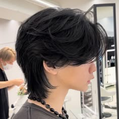 Tomboy Haircut, Short Grunge Hair, Asian Haircut, Mullet Haircut, Center Part, Hair Stylies