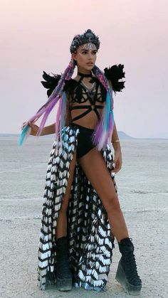 Look Da Festival, Cape Outfit, Festival Outfit Inspiration, Burning Man Costume