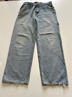 Mens Levi Levis Strauss 550 series Jean  1990s vintage  Carpenter / Baggy Fit  Zip Fly  Light Blue  Waist 32 inch Leg Length 29 inch 'Measurements are exact measurement of garmet' Item in excellent condition Vintage Medium Wash Bottoms For Streetwear, Vintage Light Wash Bottoms For Streetwear, Faded Vintage Bottoms For Streetwear, Vintage Faded Bottoms For Streetwear, Baggy Vintage Jeans, Vintage Baggy Faded Bottoms, Vintage Washed Blue Bottoms With Pockets, Levi's Medium Wash Bottoms For Streetwear, Vintage Levi's Jeans For Streetwear