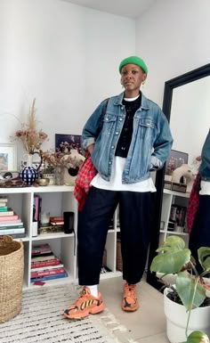 What I wore in the month of March Cosby Show Fashion, Garconne Style Outfit, Mid Size Street Style, Style Manifestation, Androgyny Fashion, Queer Style, Hipster Looks